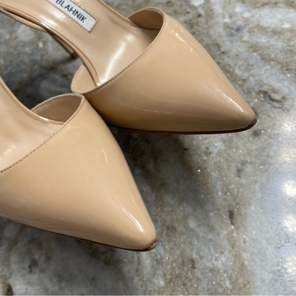 Manolo Blahnik Tayler Patent Leather Heels - Picture 7 of 11